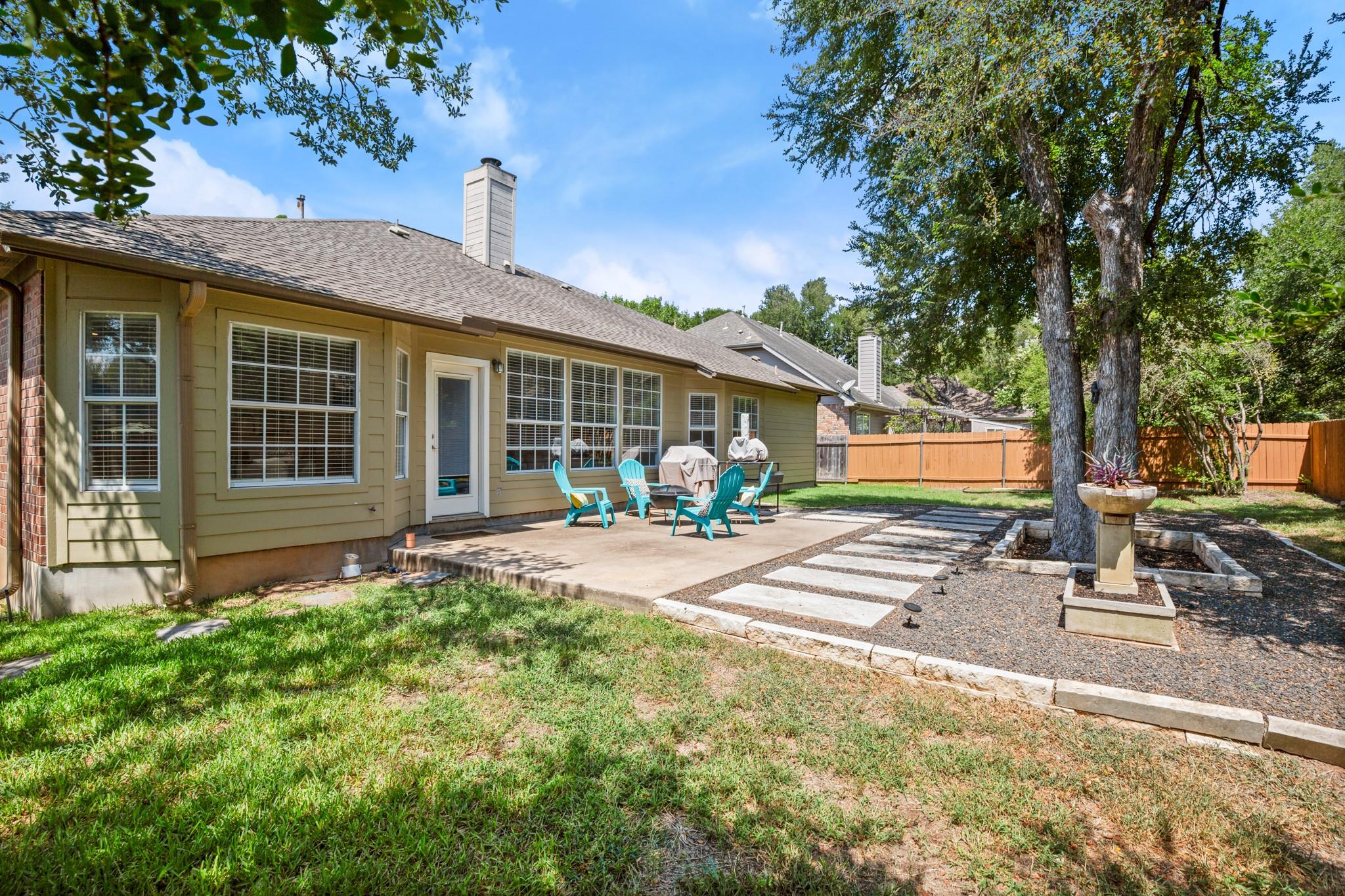3708 Aspen Creek PKWY