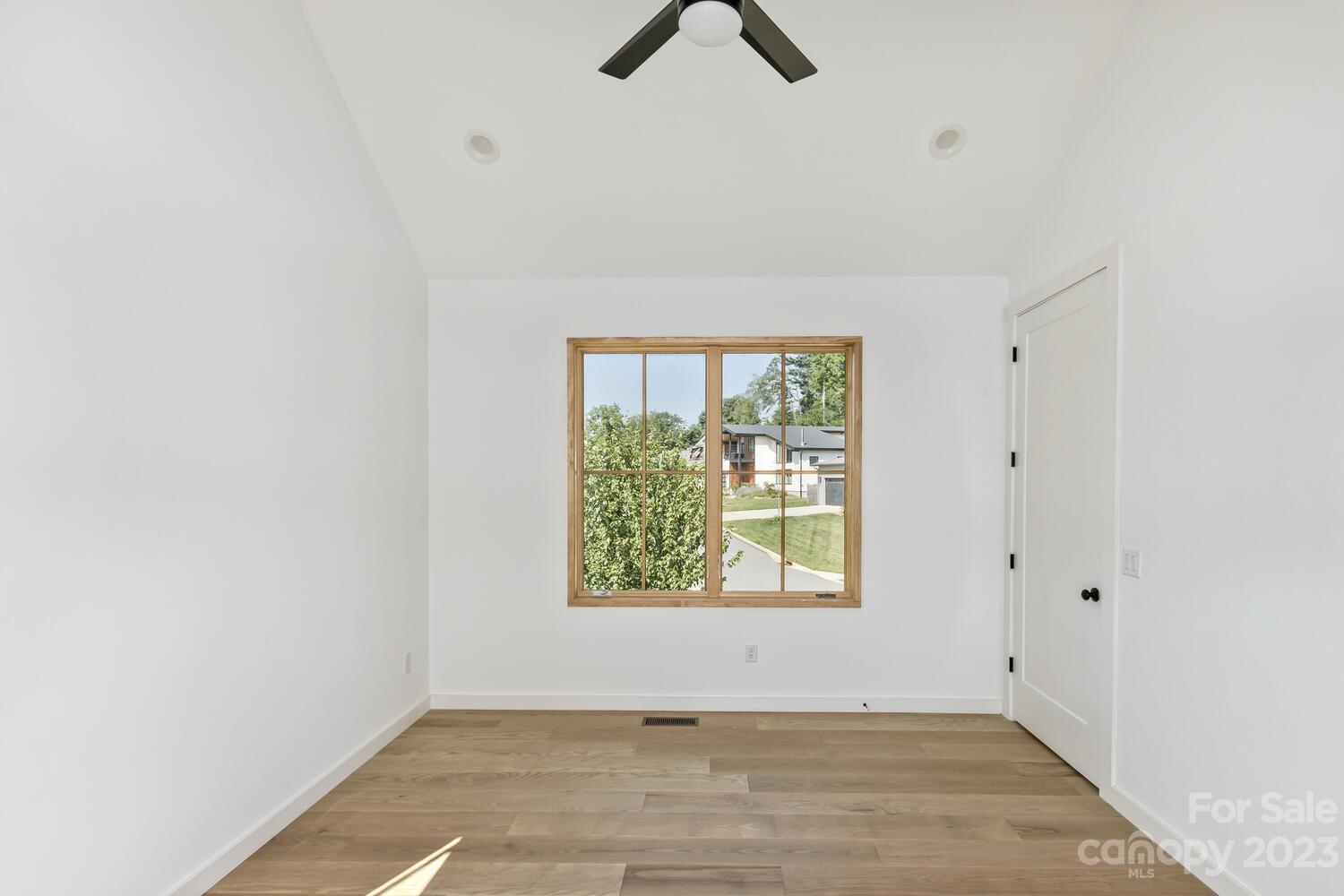 16 Malvern Walk