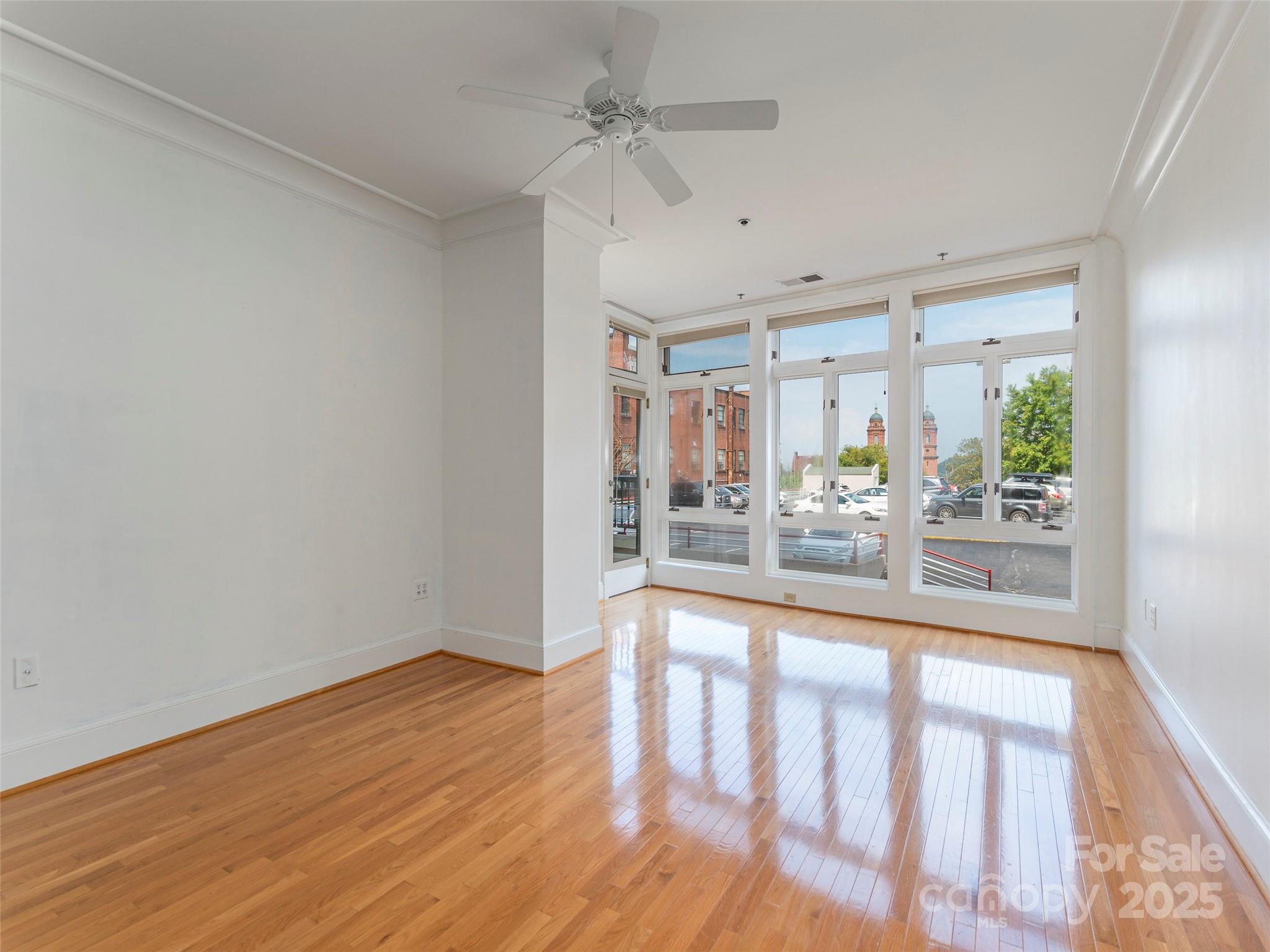 21 Battery Park Avenue Unit: 305