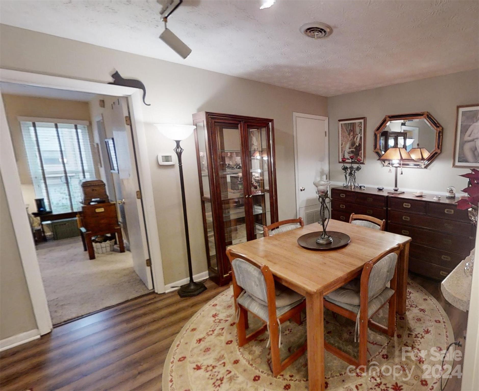 5 Ravencroft Lane