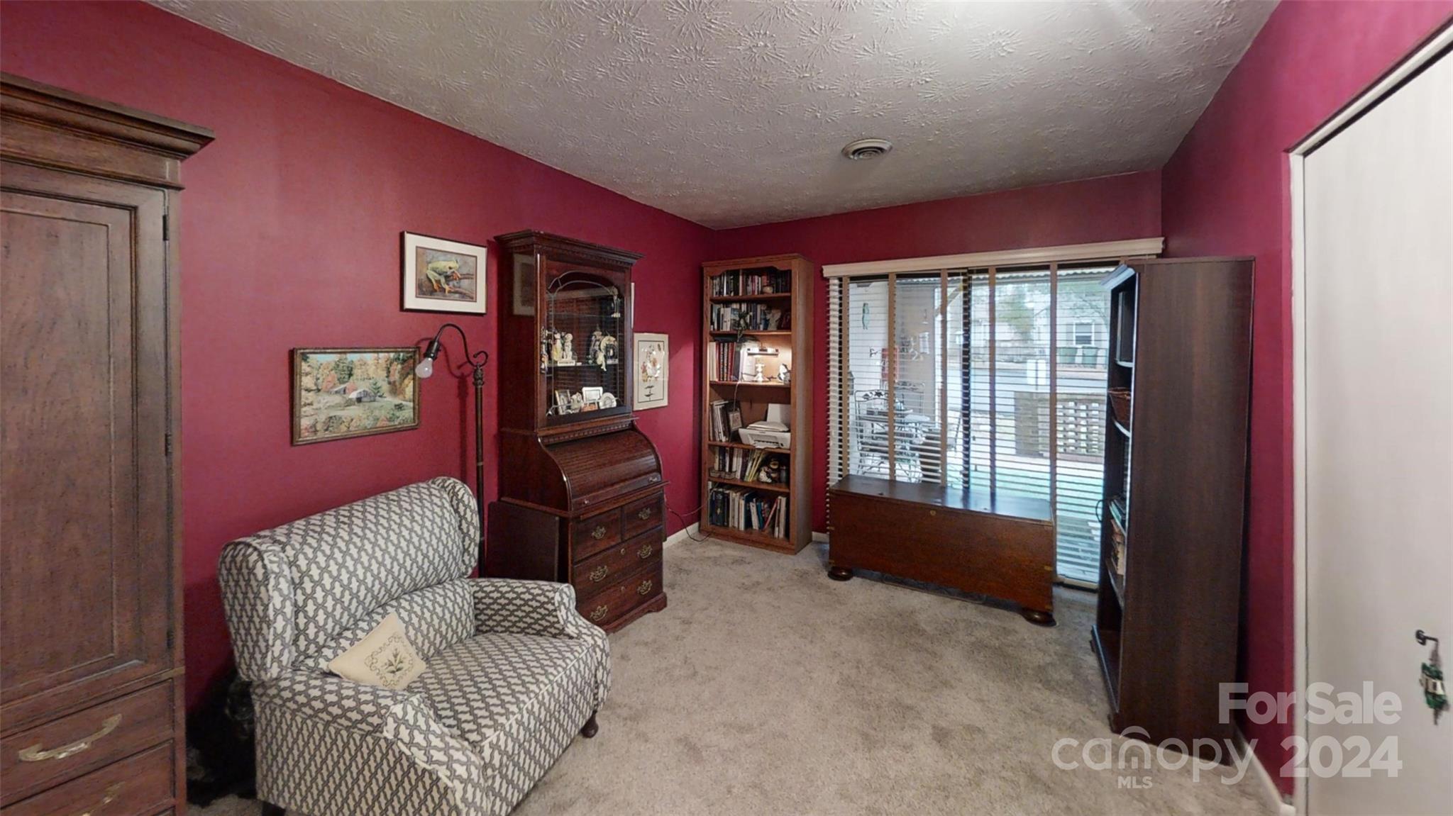 5 Ravencroft Lane