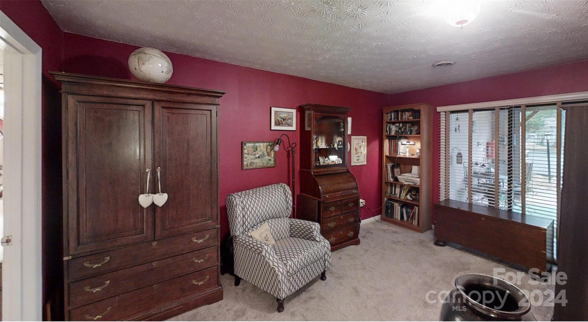 5 Ravencroft Lane