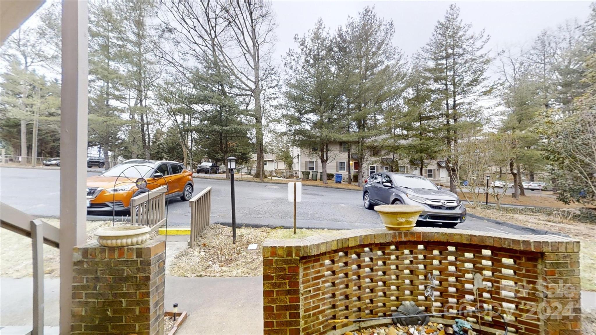 5 Ravencroft Lane