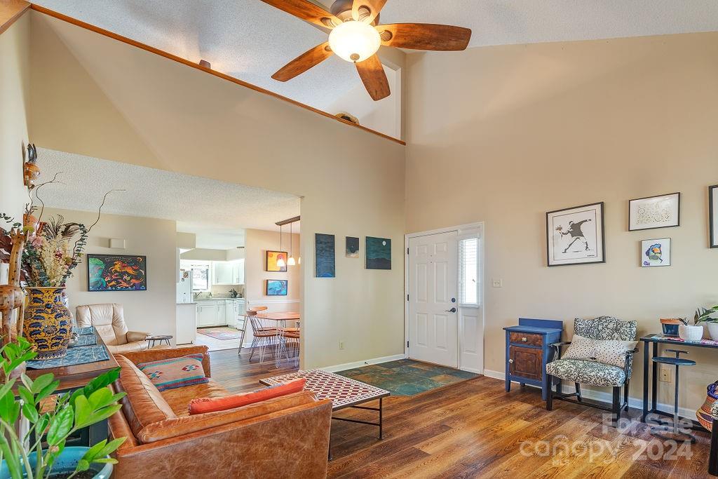 308 Oak Place