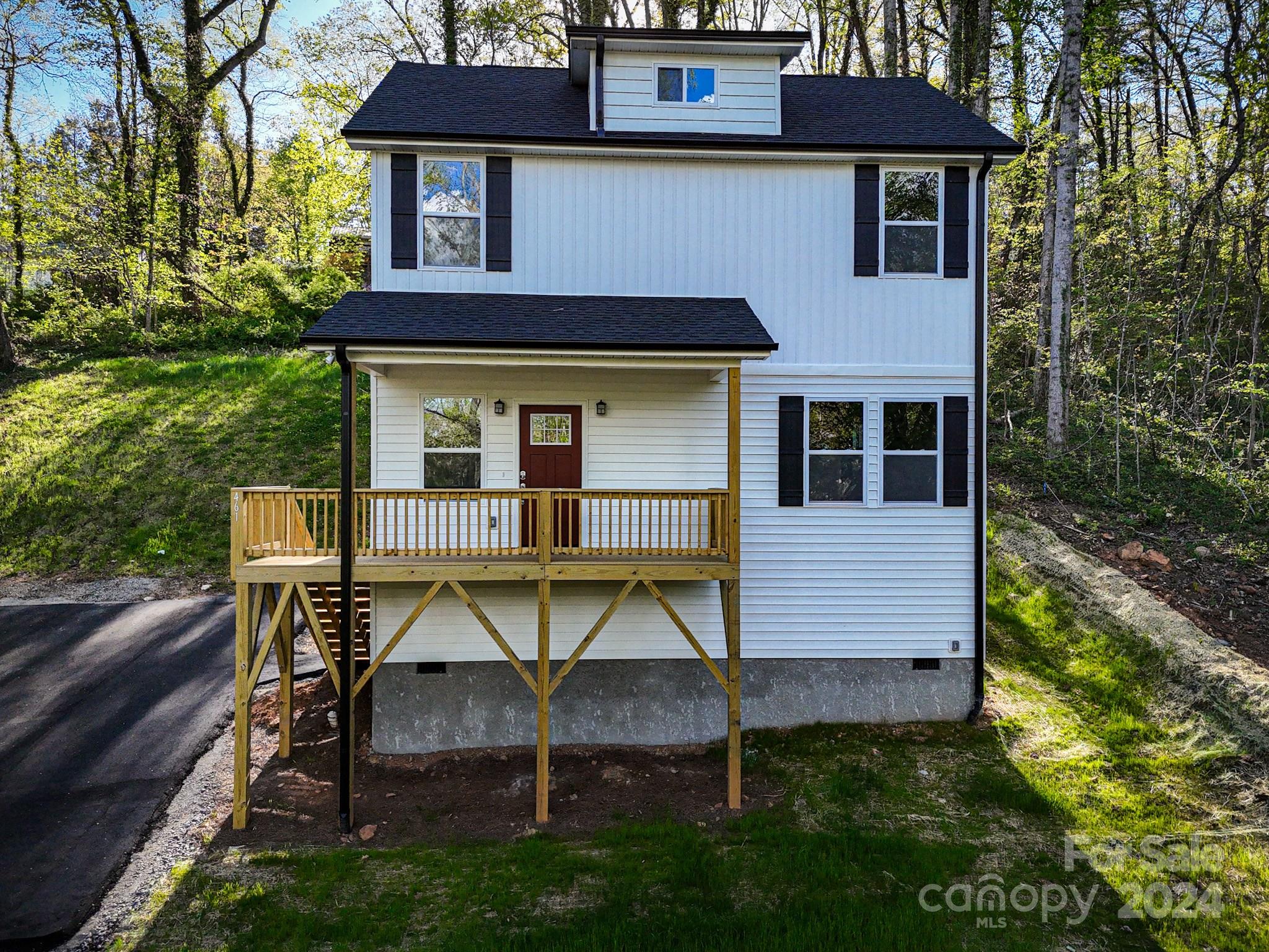 461 Governors View Road