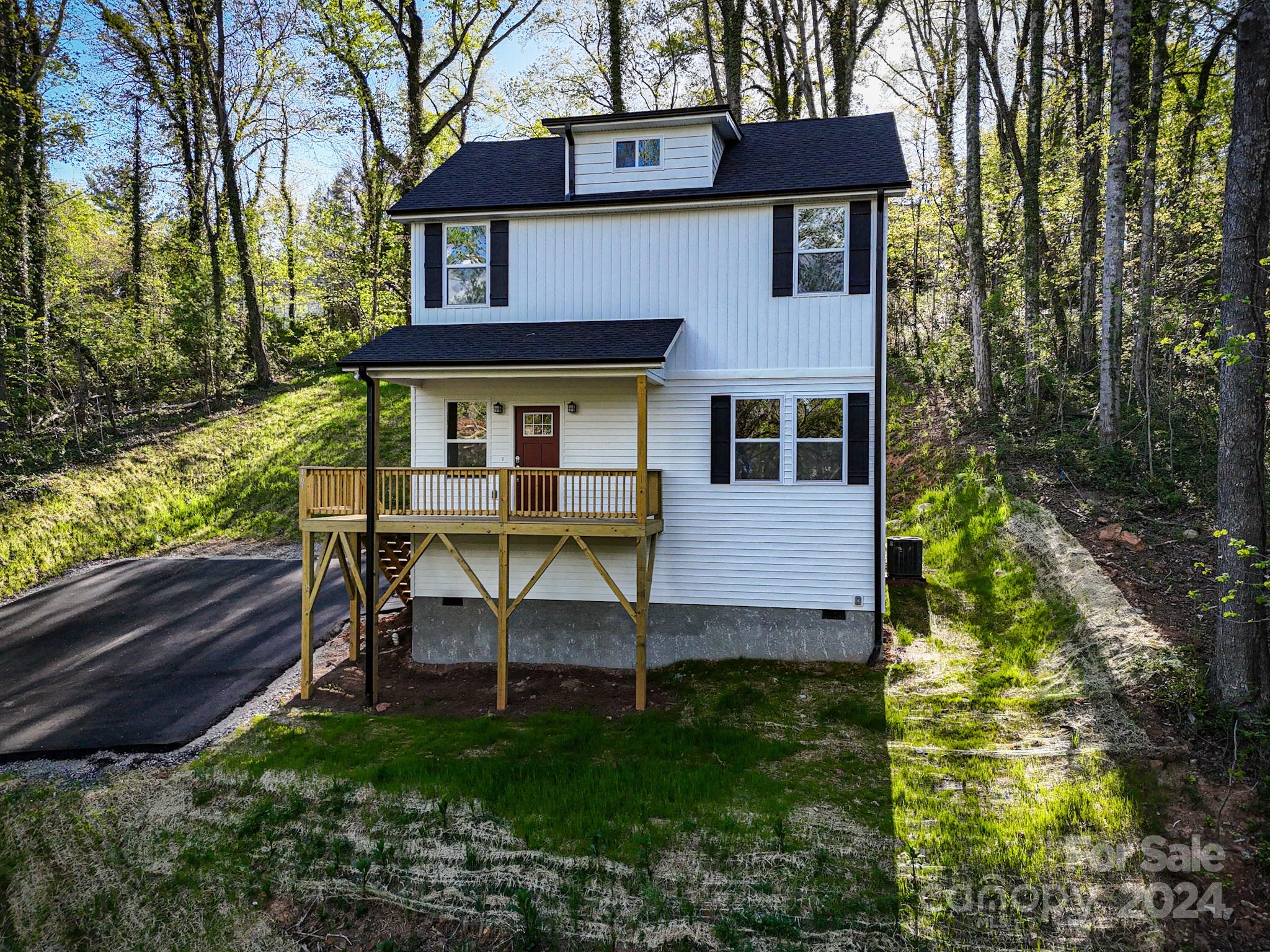461 Governors View Road