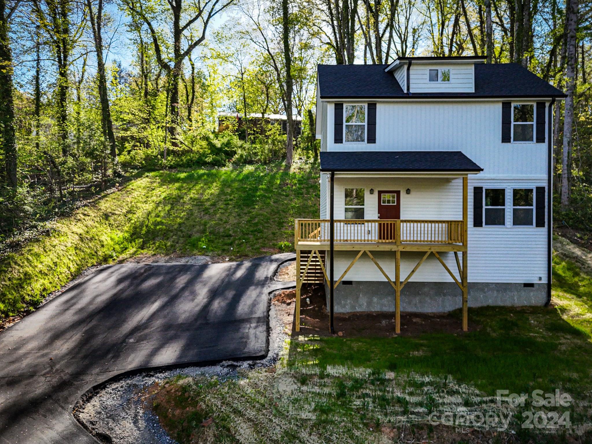 461 Governors View Road