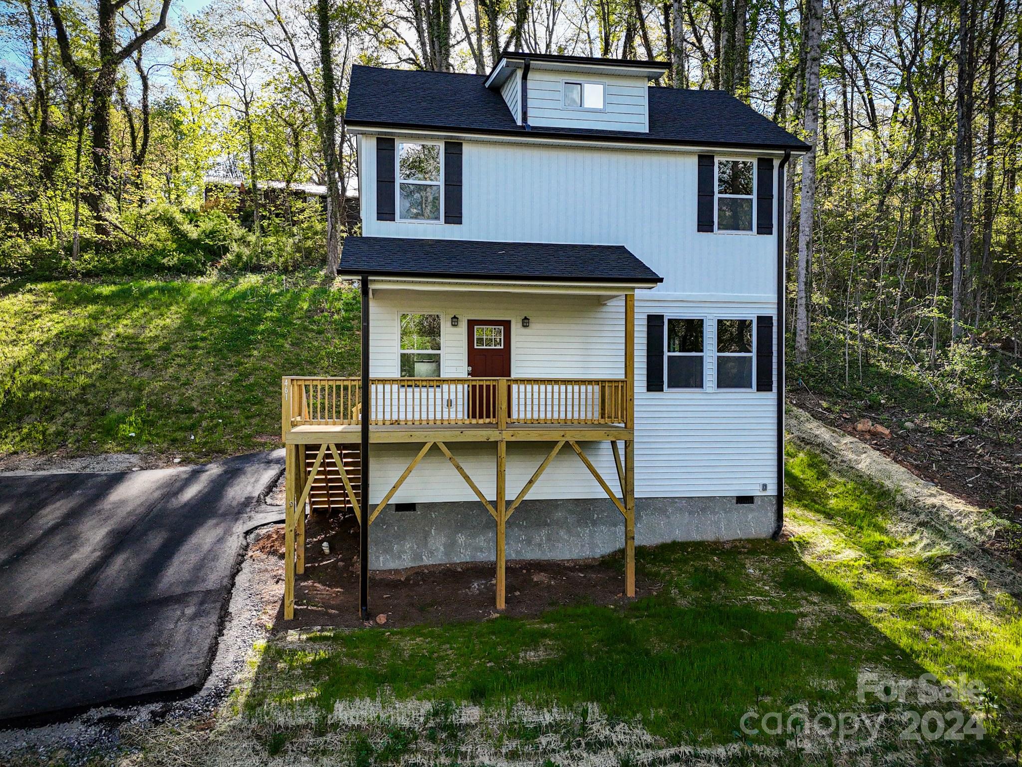 461 Governors View Road