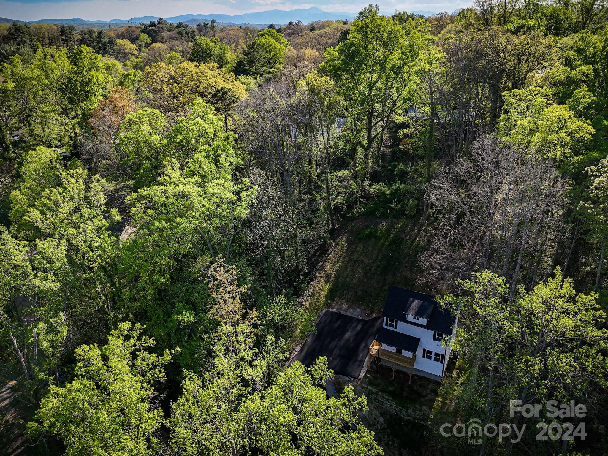461 Governors View Road