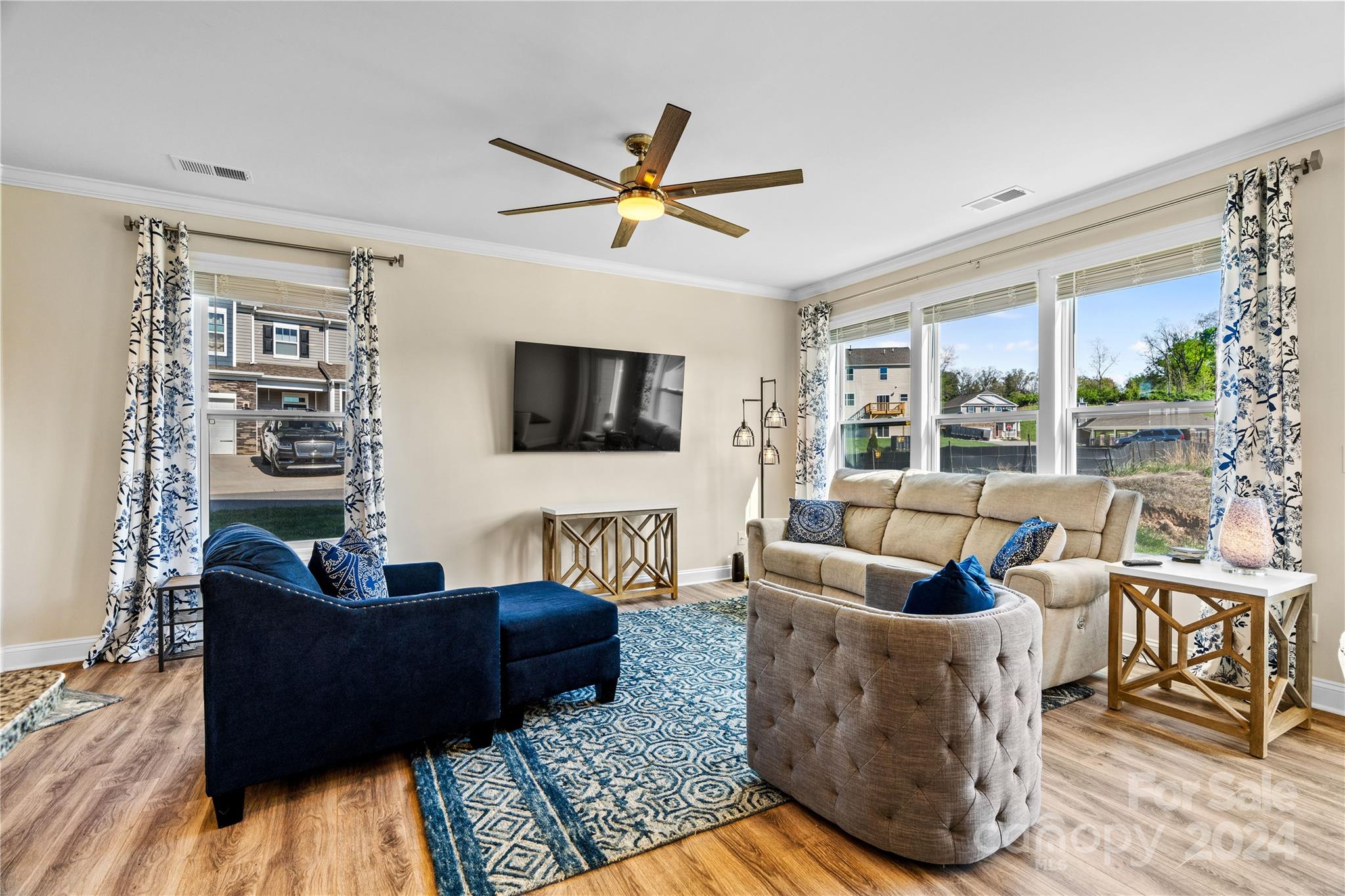 602 Santa Clara Drive