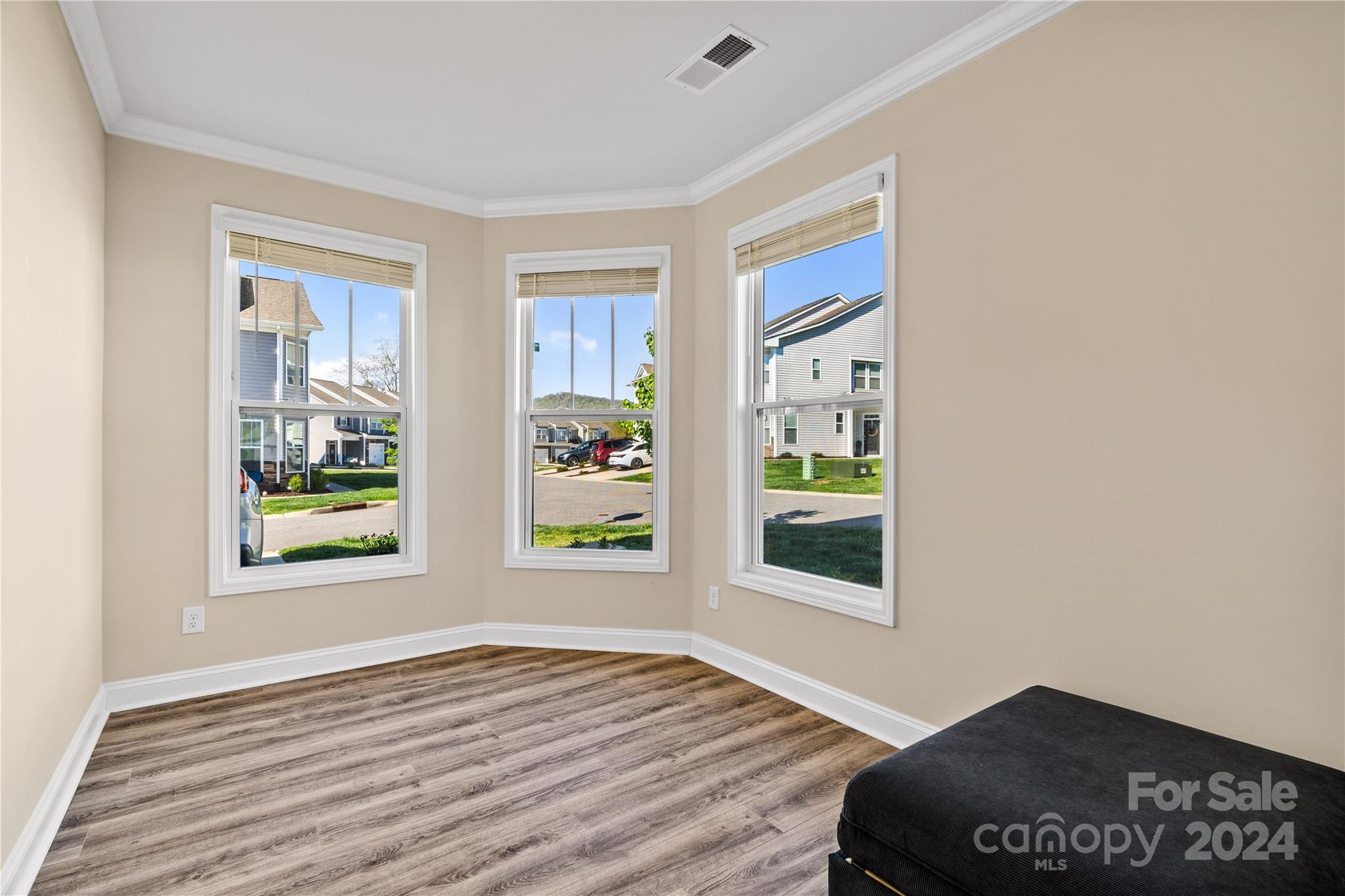 602 Santa Clara Drive
