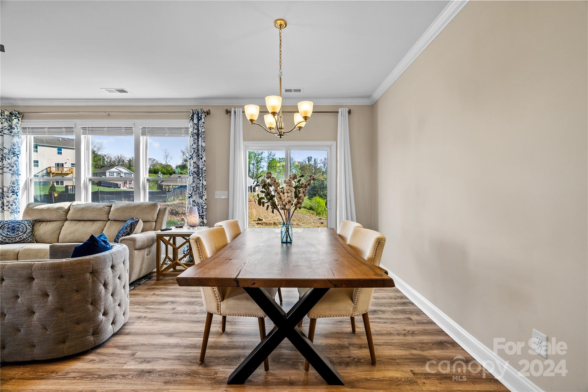 602 Santa Clara Drive