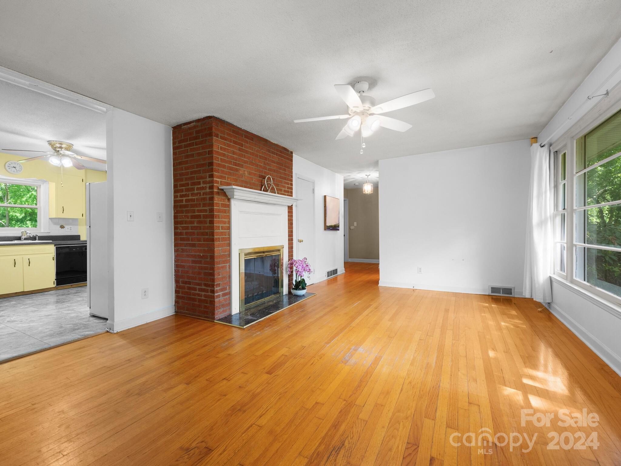 12 Mulberry Drive