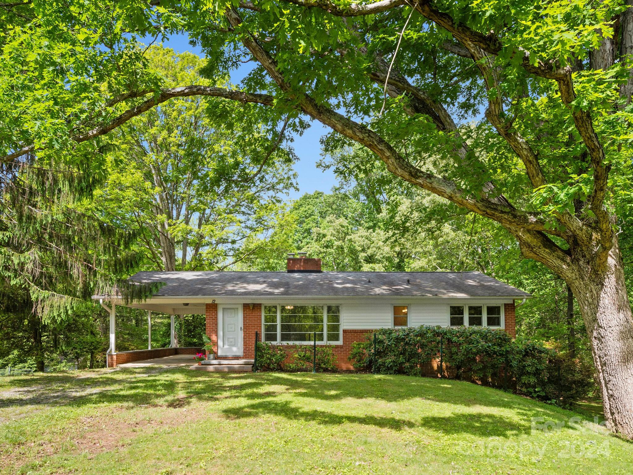 12 Mulberry Drive