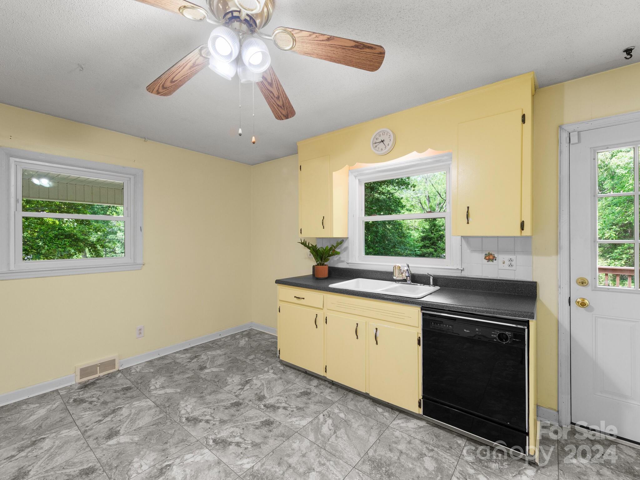 12 Mulberry Drive