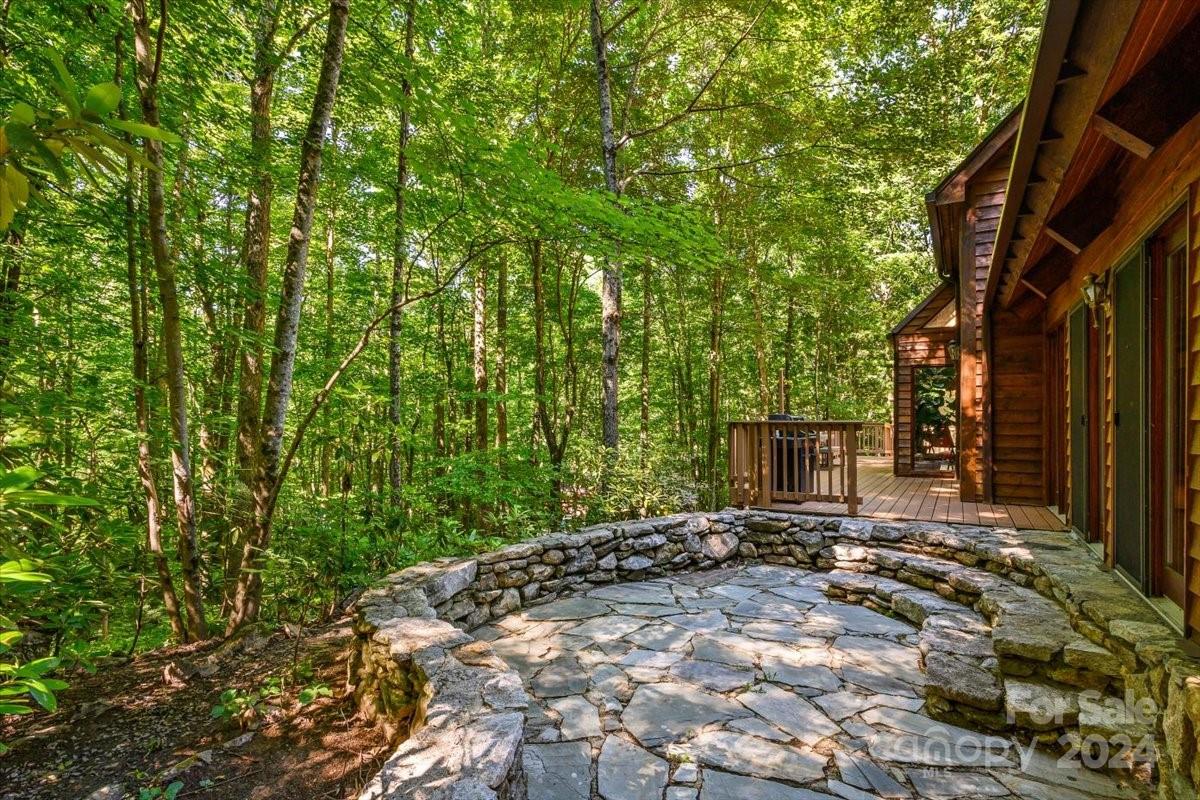 755 Merrills Cove Road