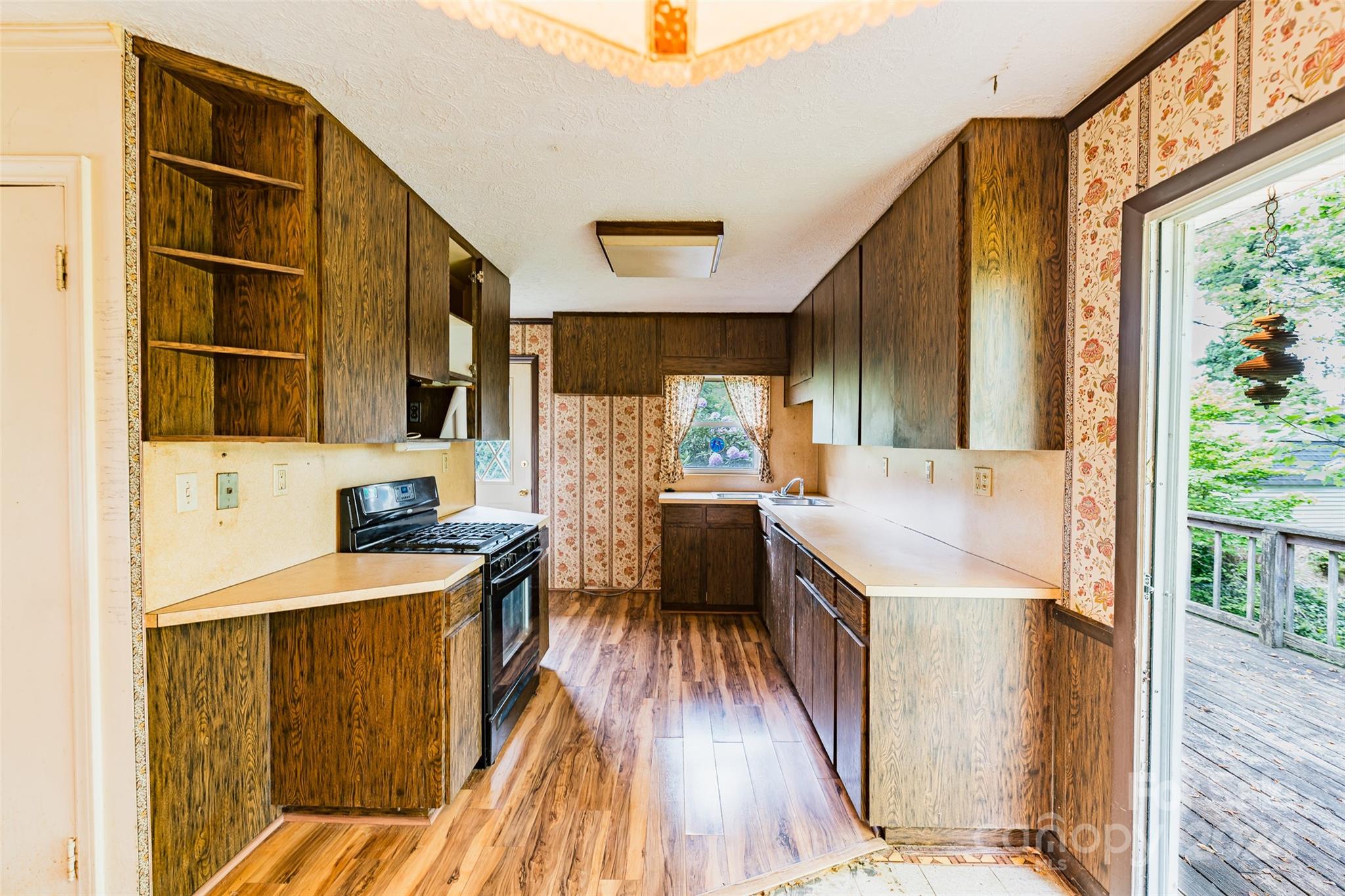 15 Pinedale Road