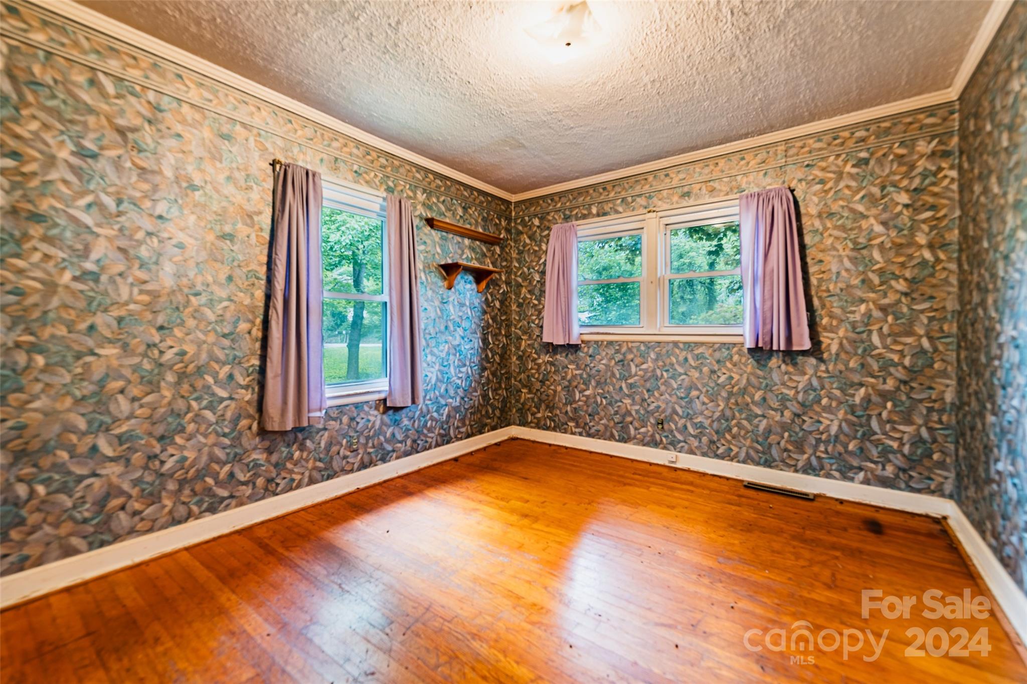 15 Pinedale Road