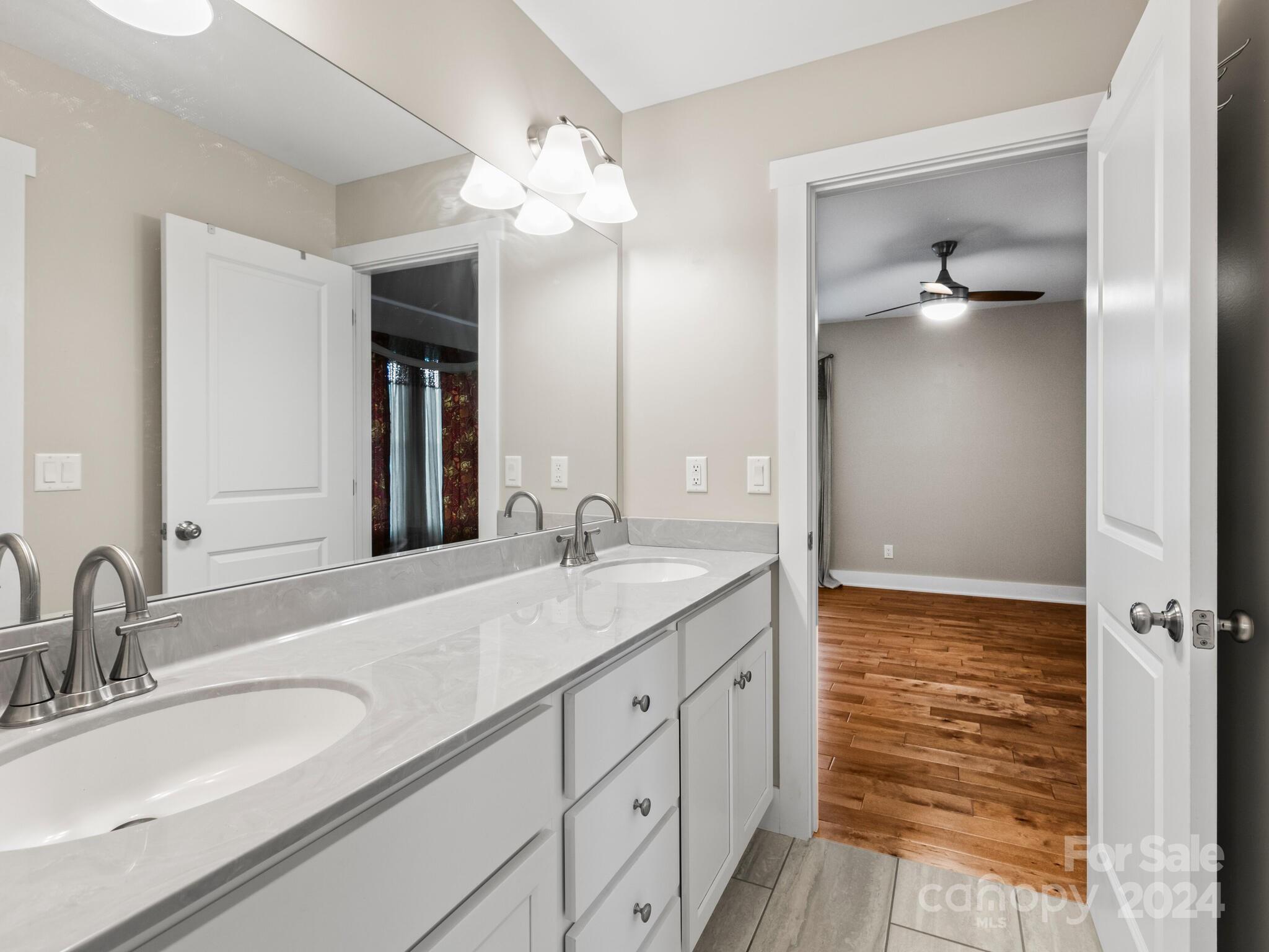207 Oak Meadow Lane