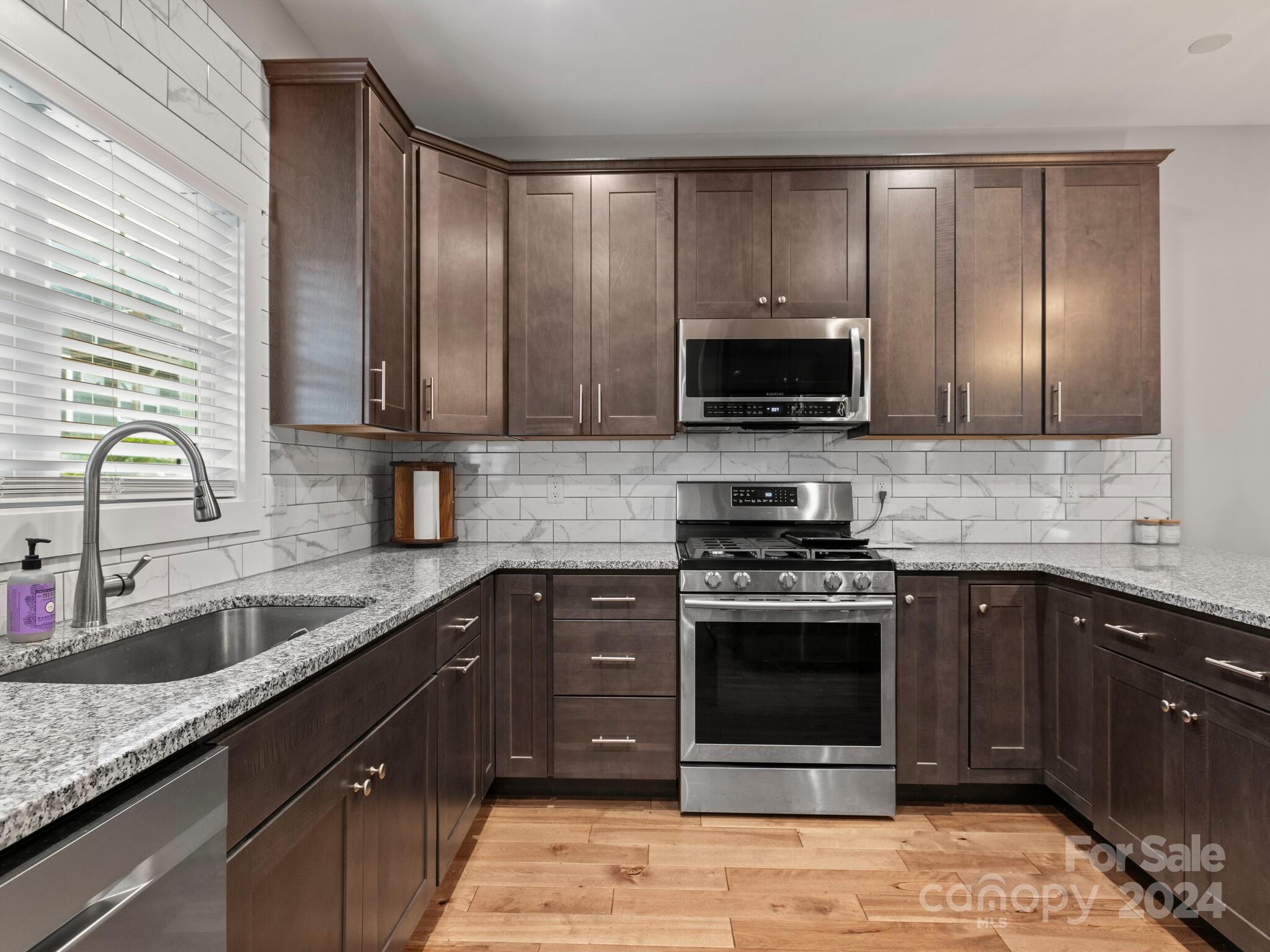 207 Oak Meadow Lane