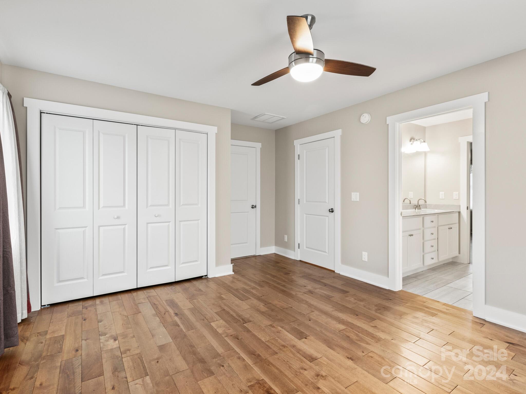 207 Oak Meadow Lane