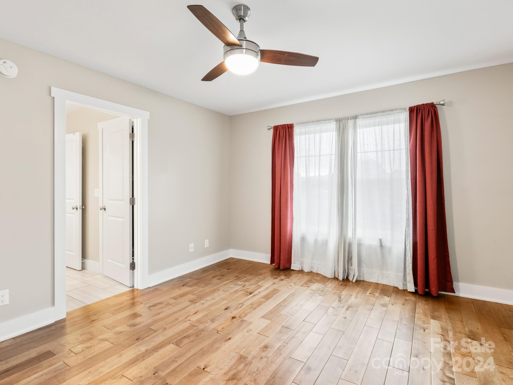 207 Oak Meadow Lane