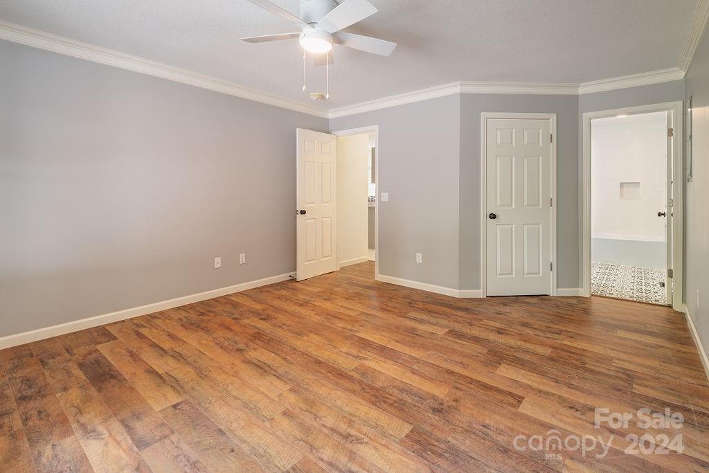 1016 Mountain Drive