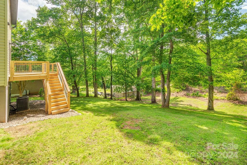 1016 Mountain Drive