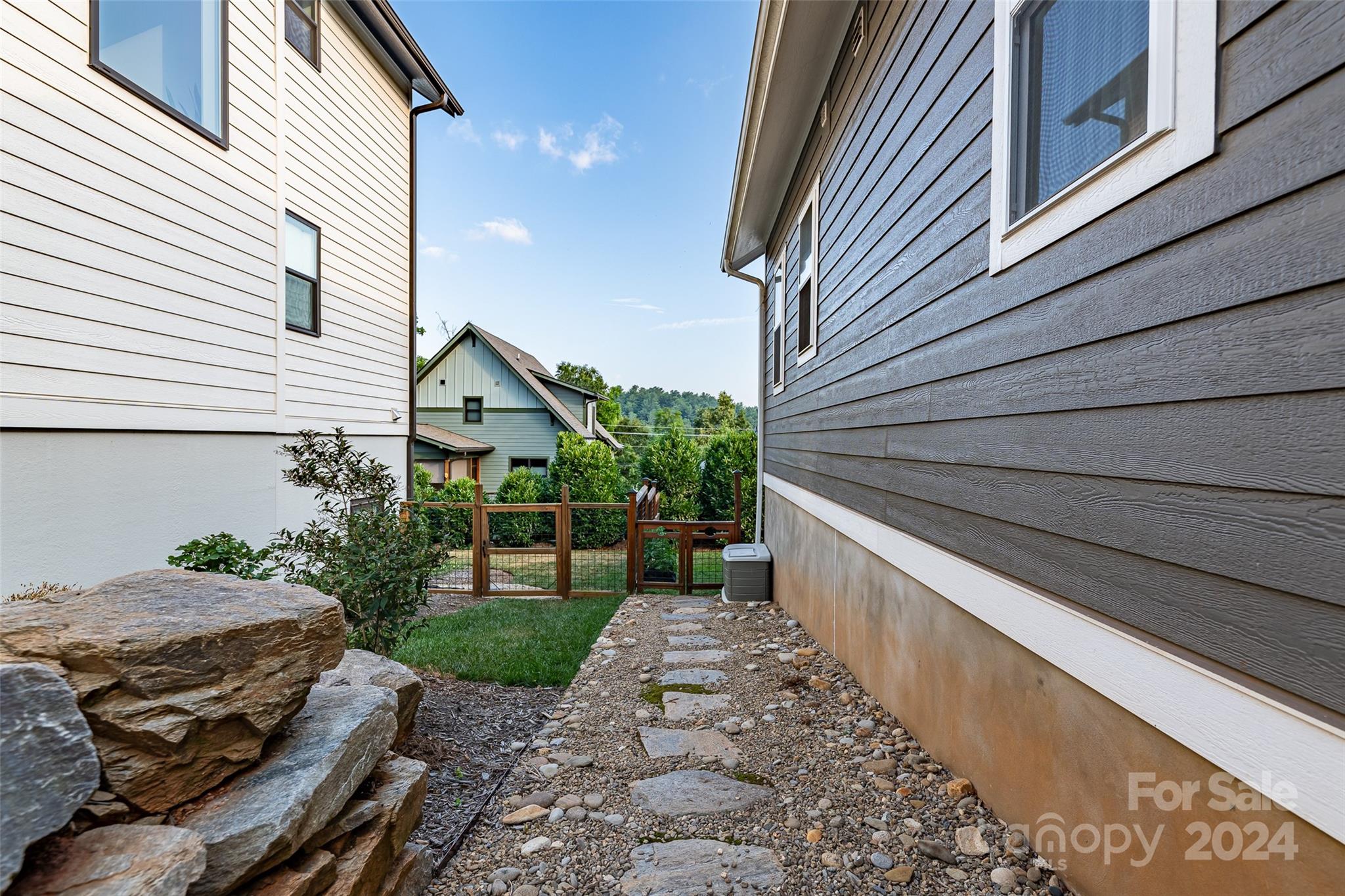 48 Lamb Avenue