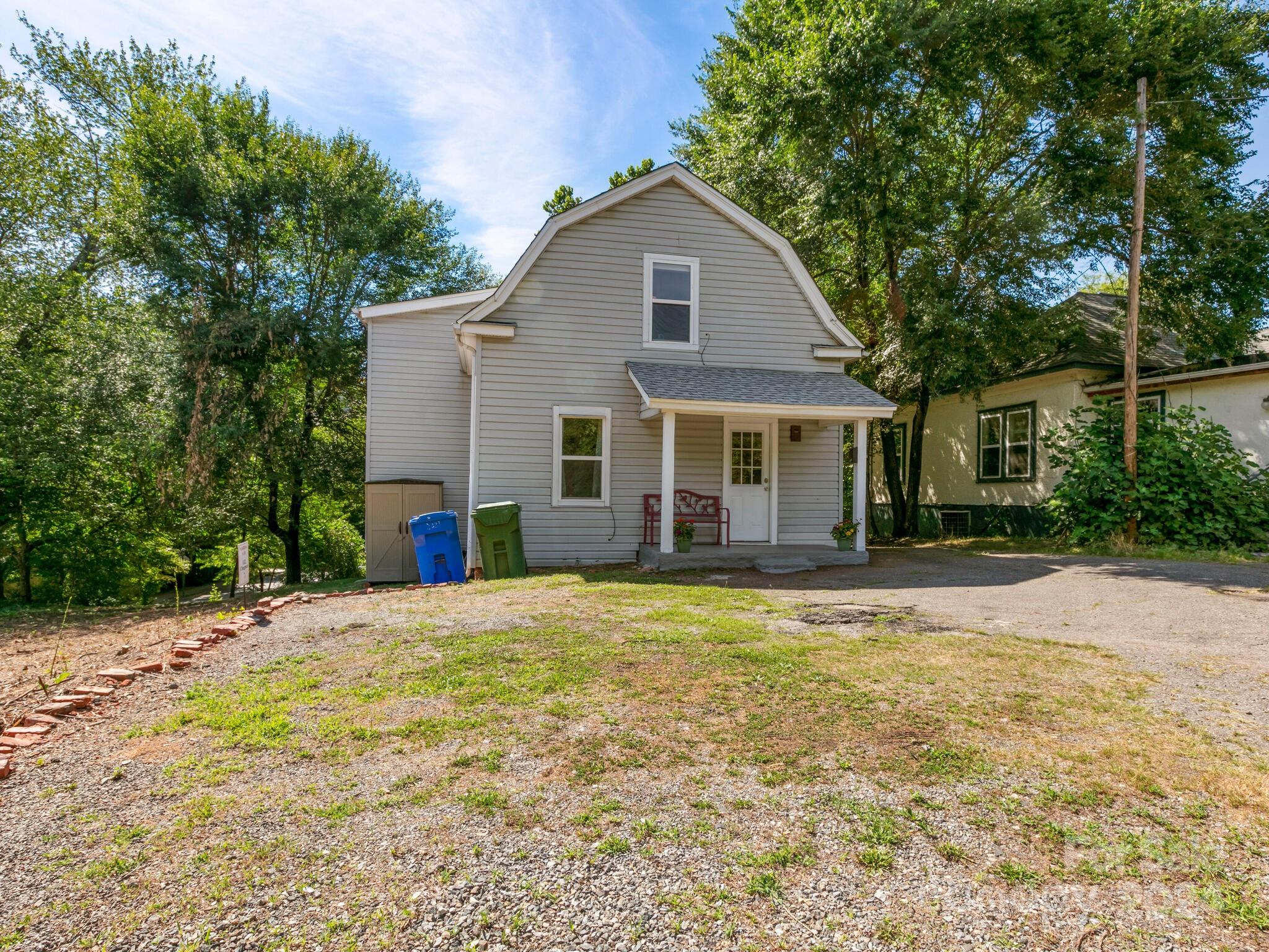 112 Clingman Avenue