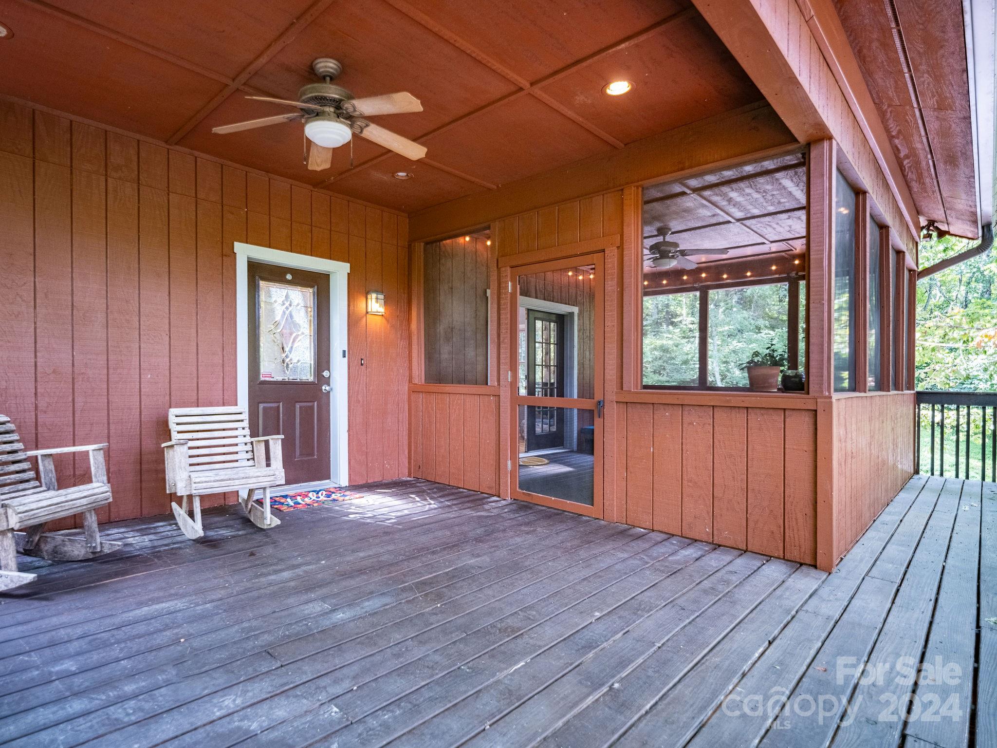 30 Rose Ridge Lane
