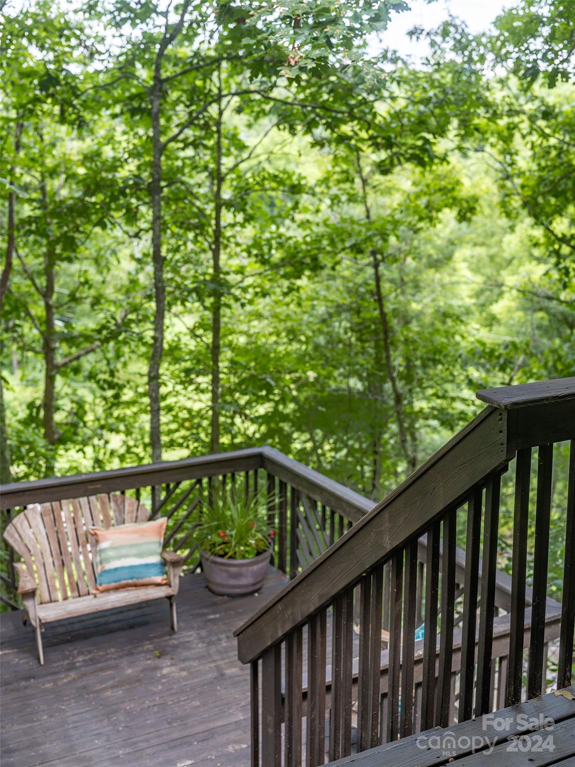 30 Rose Ridge Lane