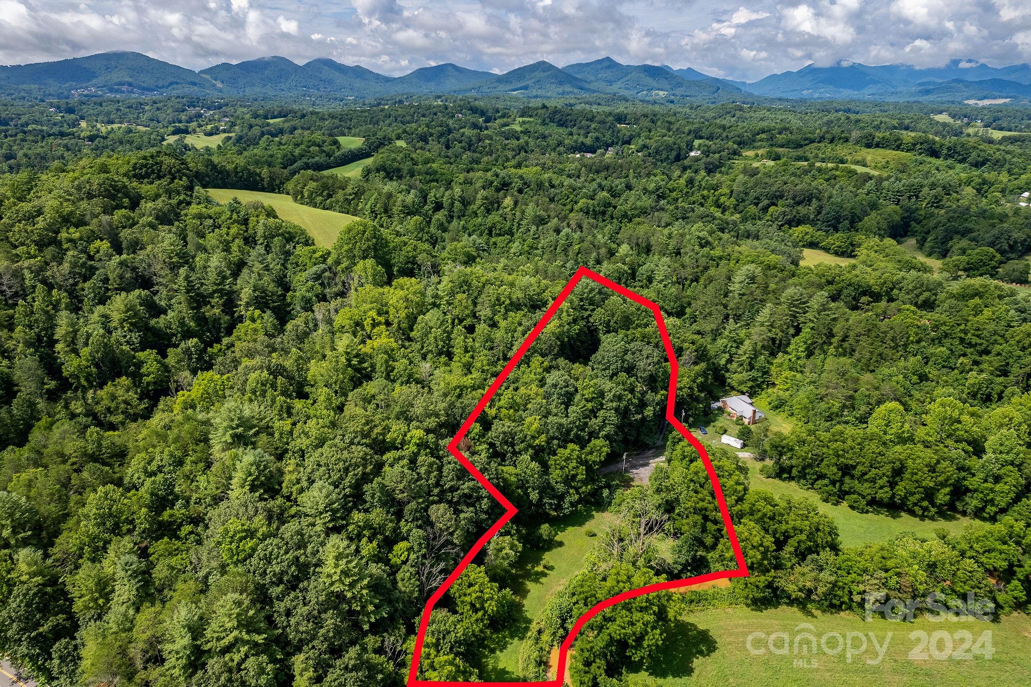 30 Rose Ridge Lane