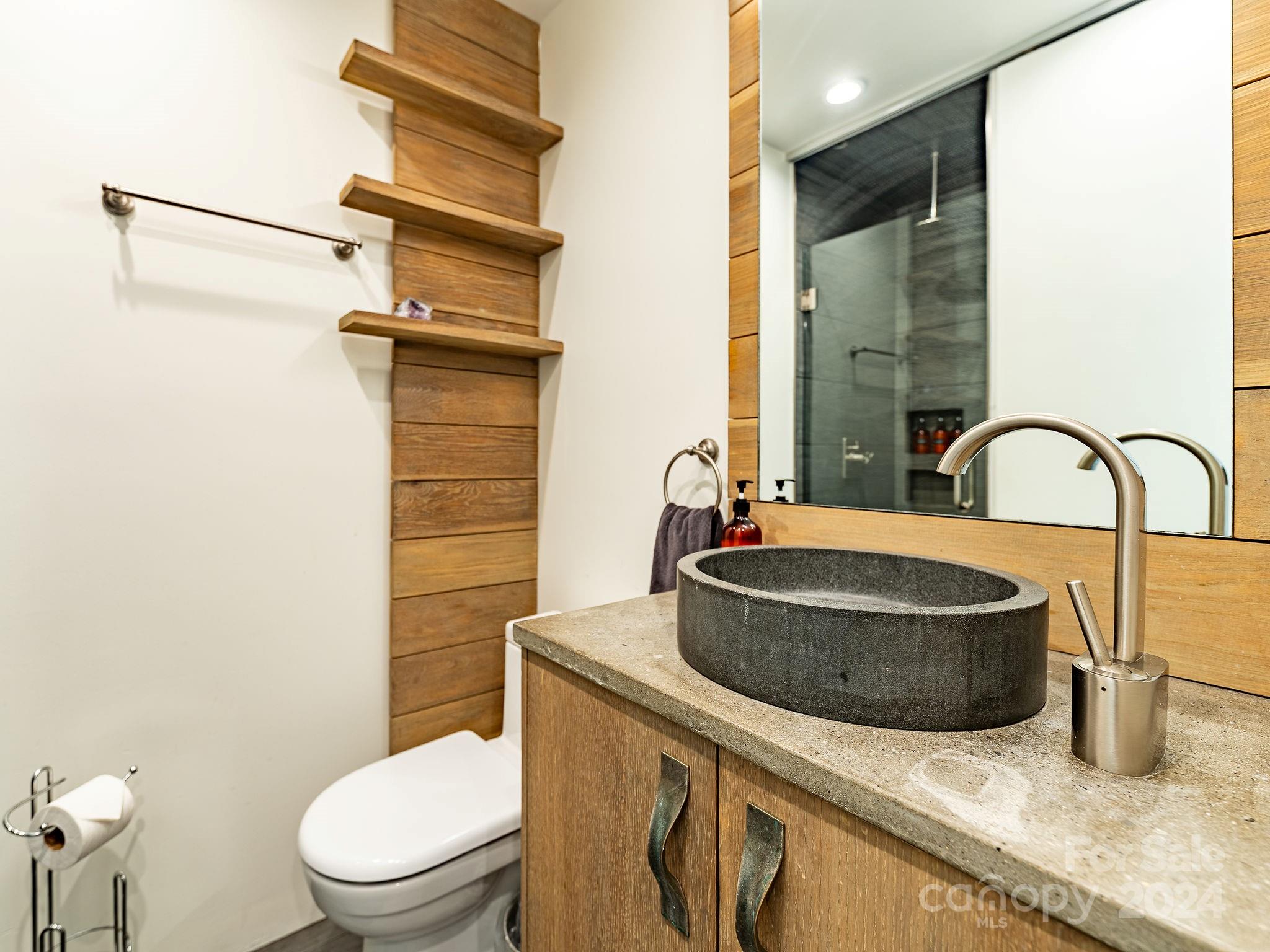 53-C College Street Unit: 302