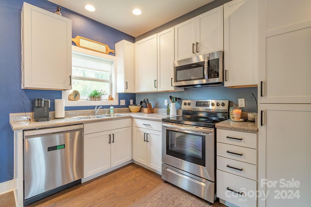 371 Cardwell Lane