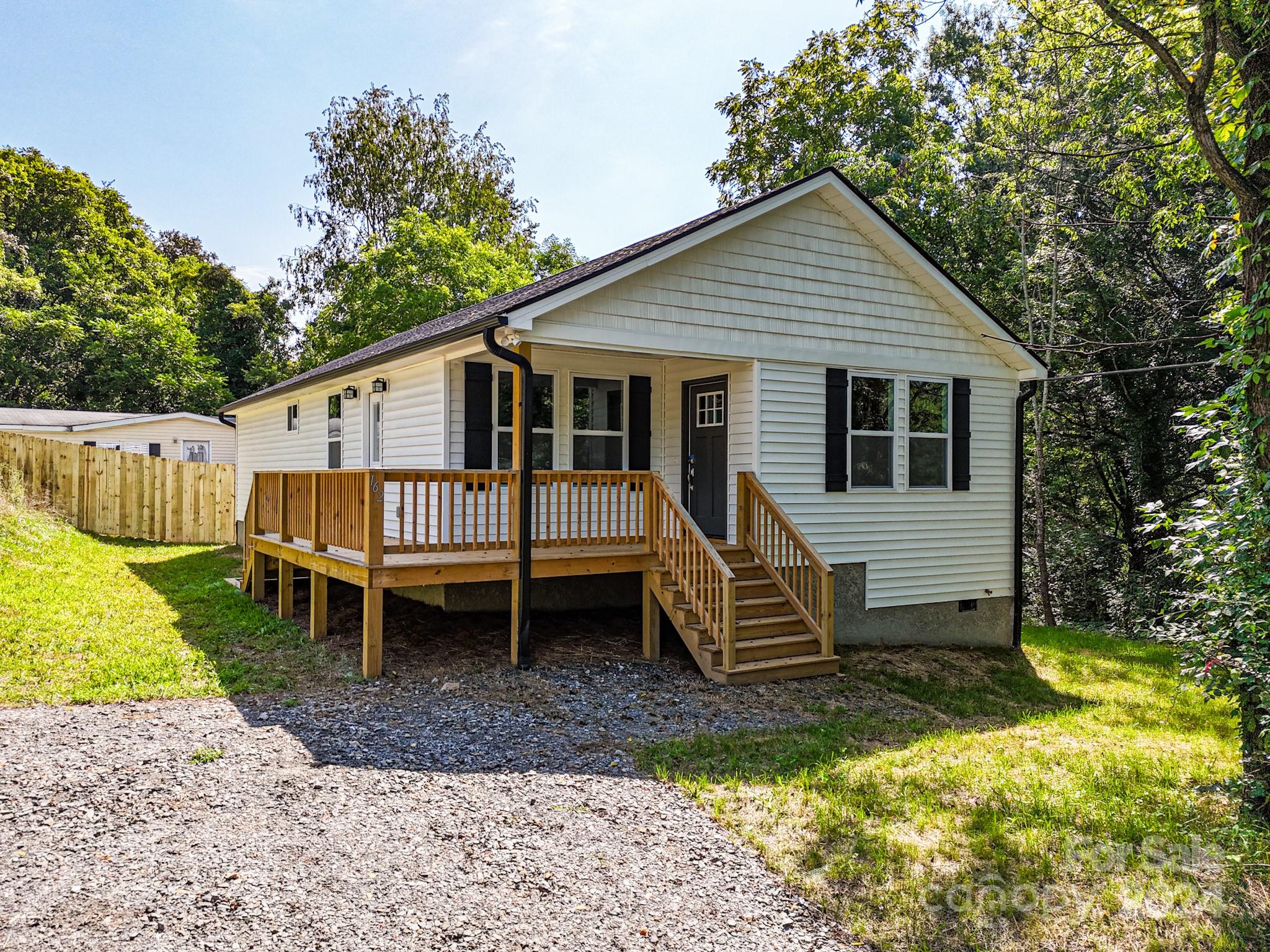 162 Lower Edgewood Road