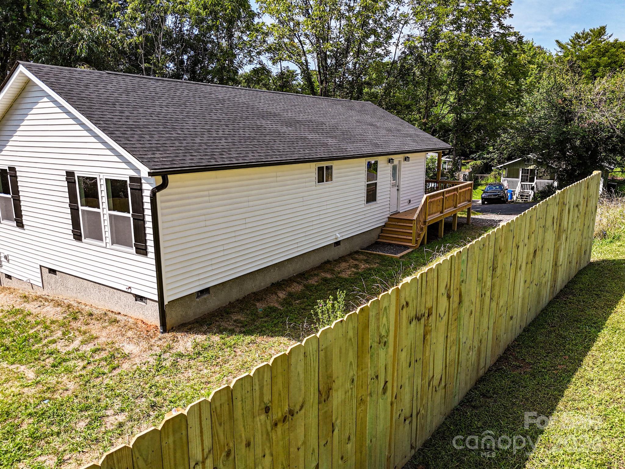 162 Lower Edgewood Road