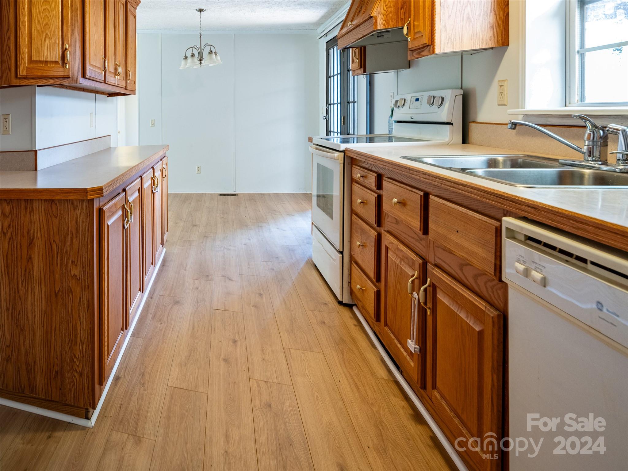 115 Sleepy Forest Drive