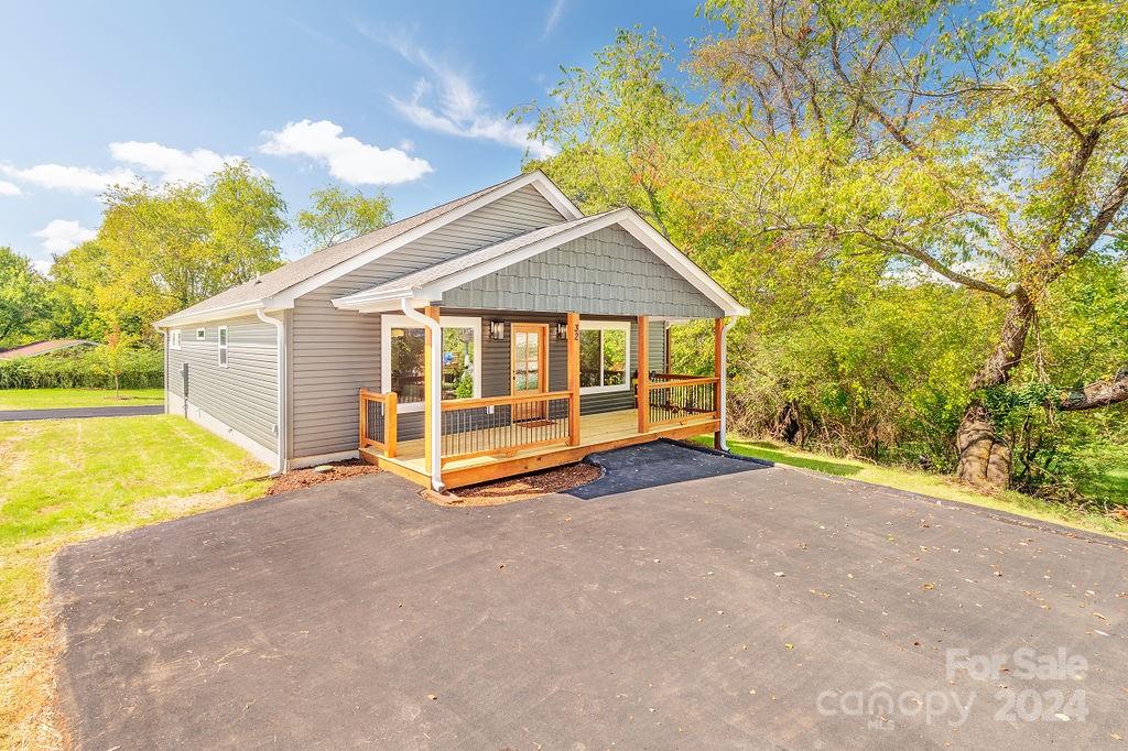 32 Gudger Road