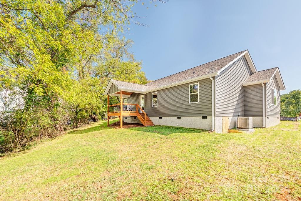 32 Gudger Road