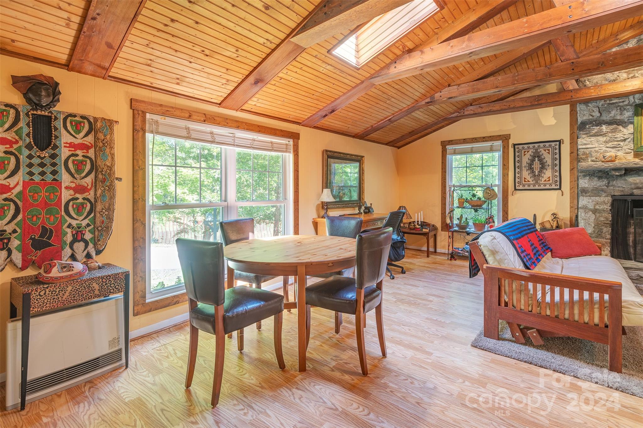 12 Rollingwood Road