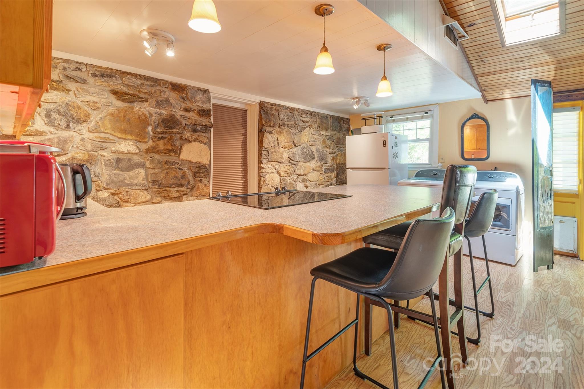 12 Rollingwood Road