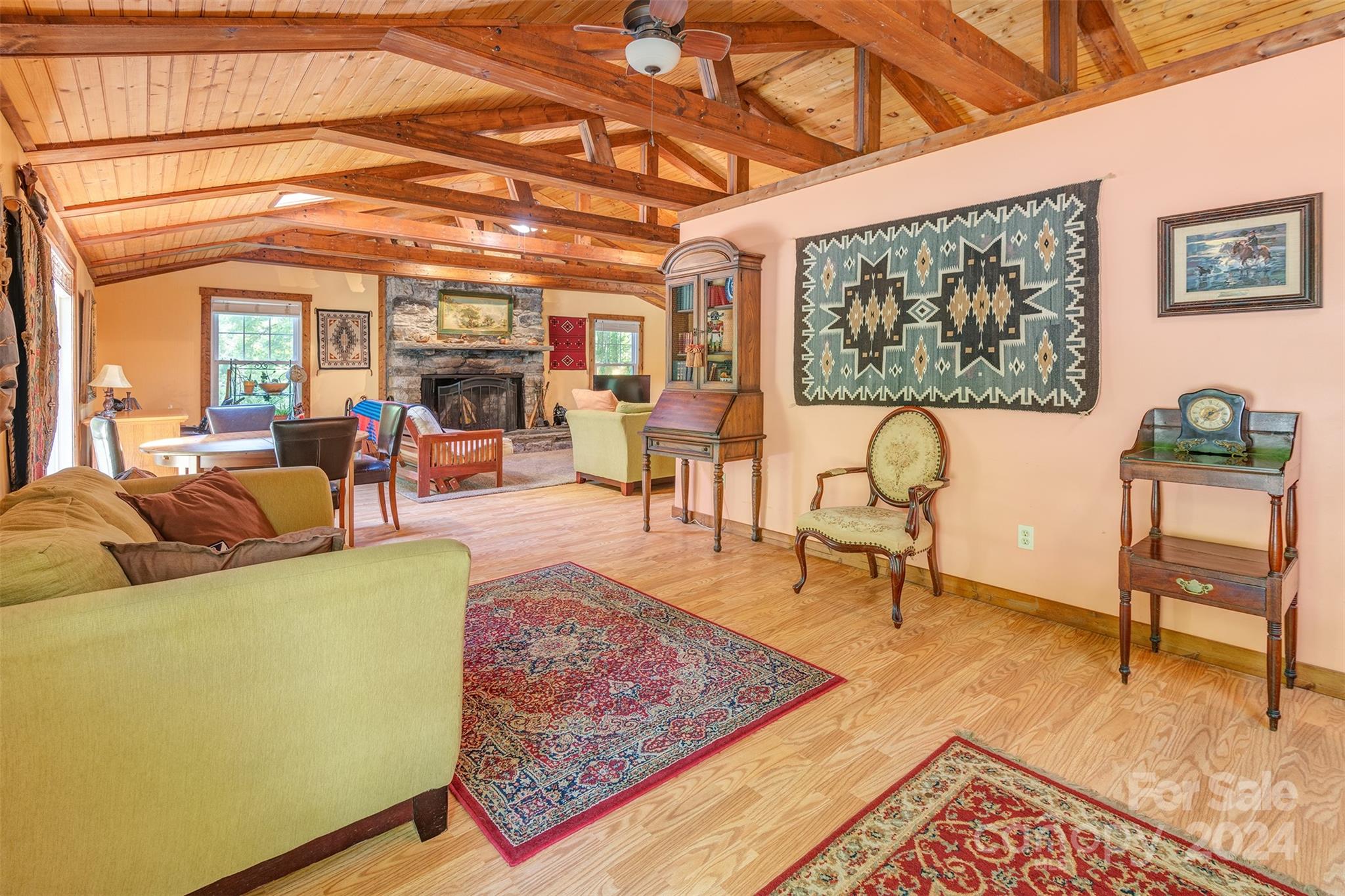 12 Rollingwood Road