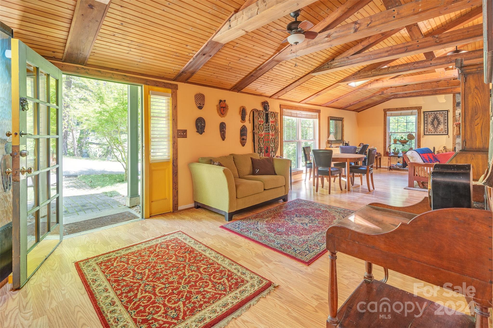 12 Rollingwood Road