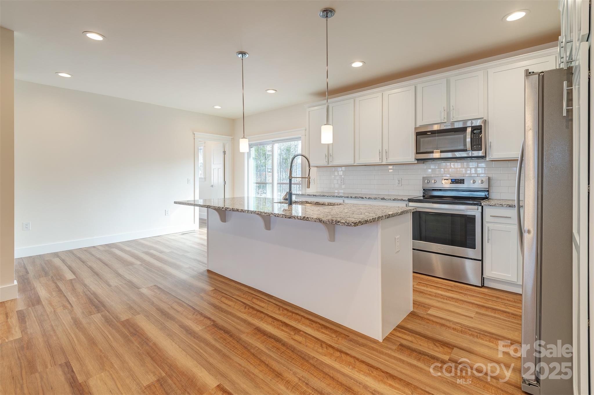 127 Cascade Ridge Road