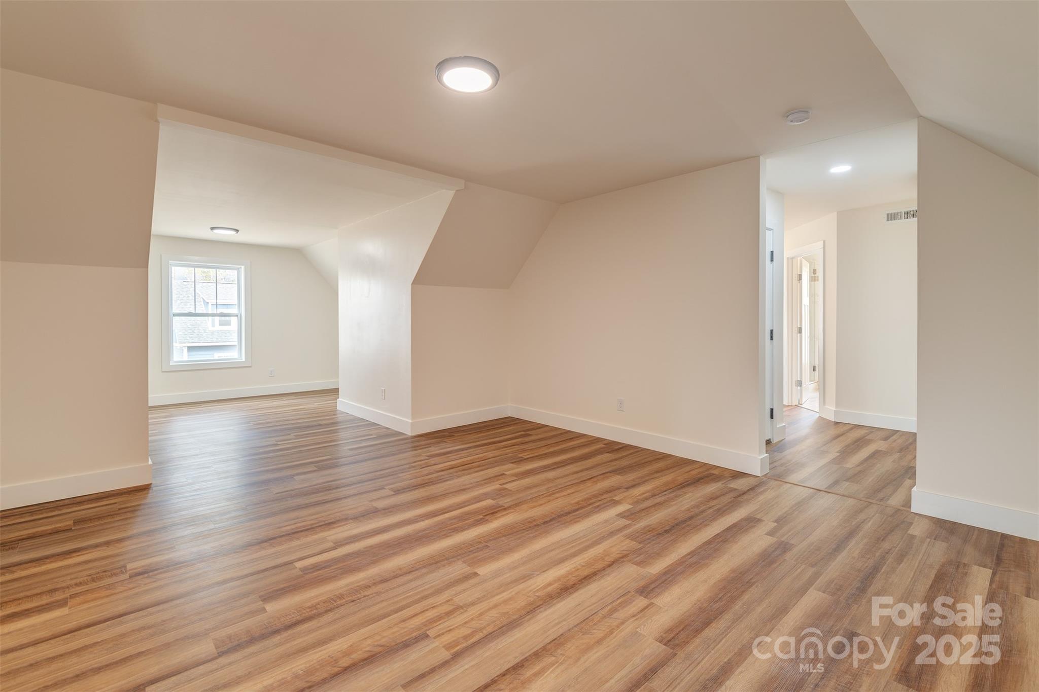 127 Cascade Ridge Road