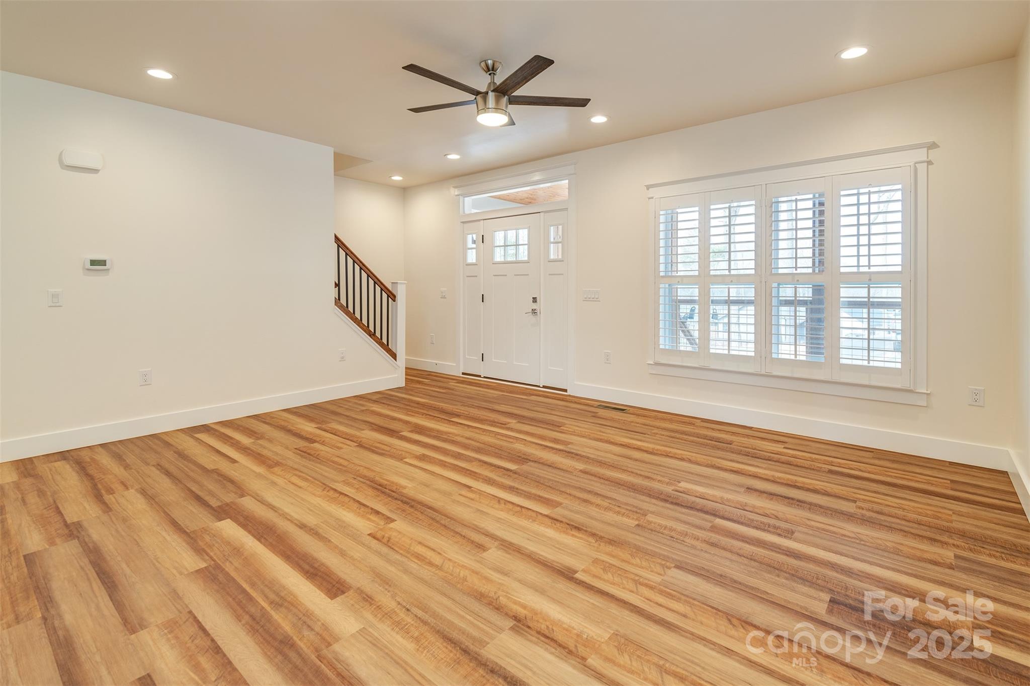 127 Cascade Ridge Road