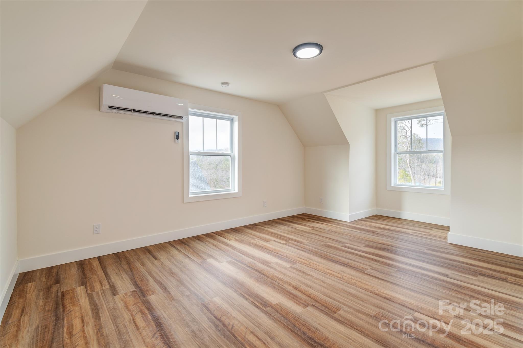 127 Cascade Ridge Road