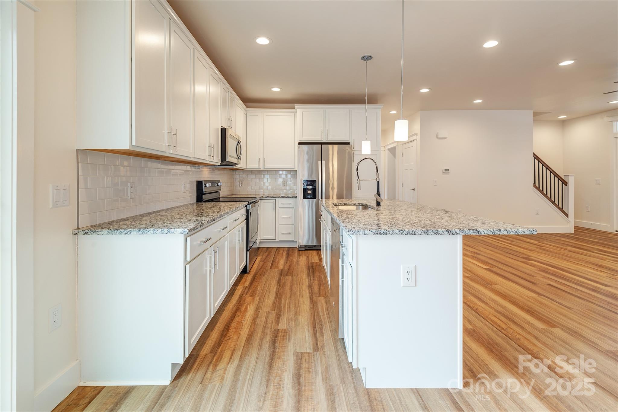 127 Cascade Ridge Road