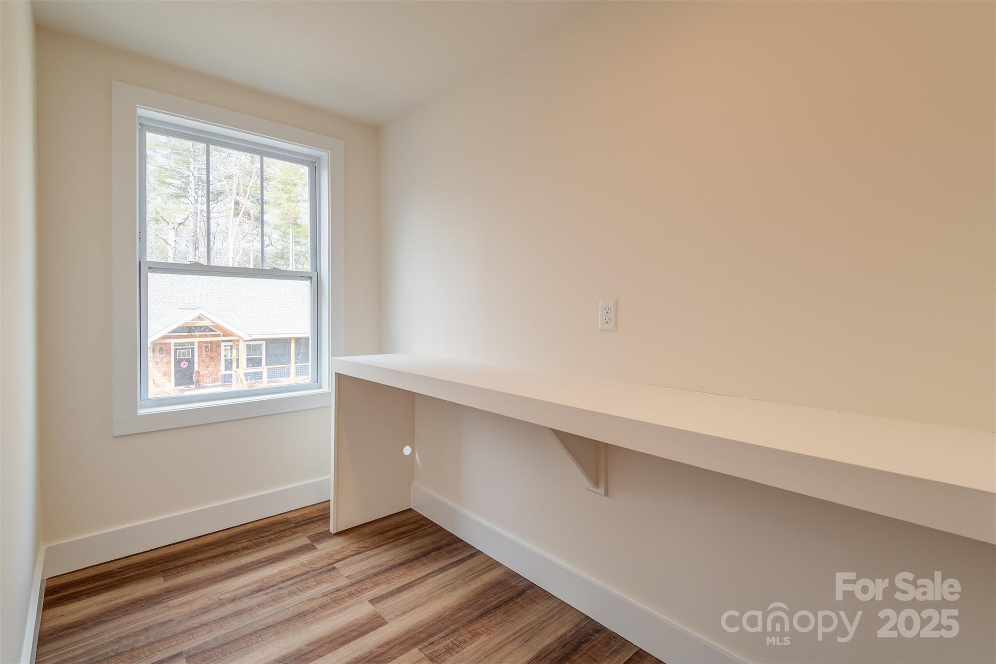 127 Cascade Ridge Road